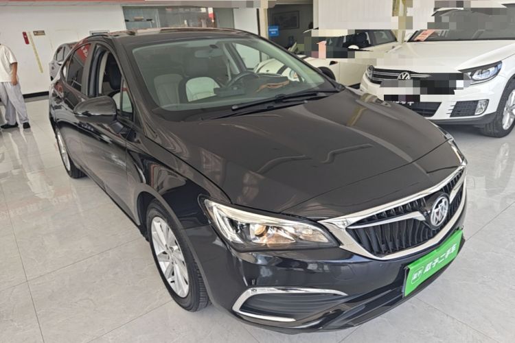 Used Buick Verano 2018 Sedan 15S Automatic Entry Model Front Right 45 Deg