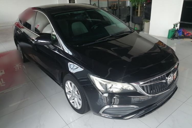 Used Buick Verano 2018 Sedan 15S Automatic Leading Model Front Right 45 Deg