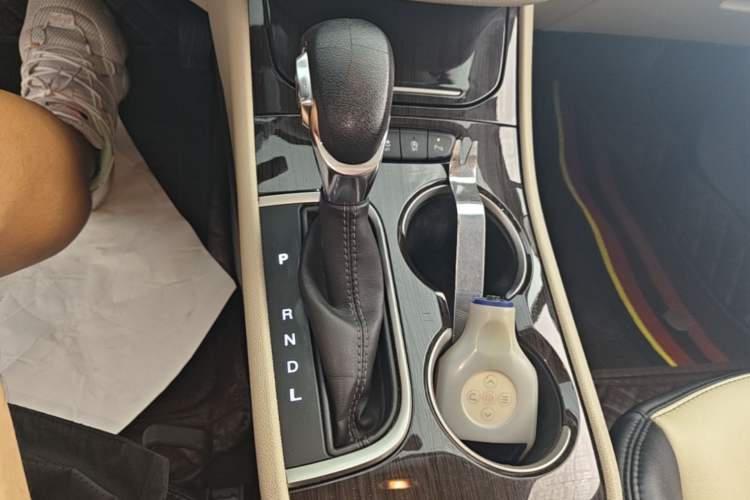 Used Buick Verano 2018 Sedan 15S Automatic Entry Model Gear Lever