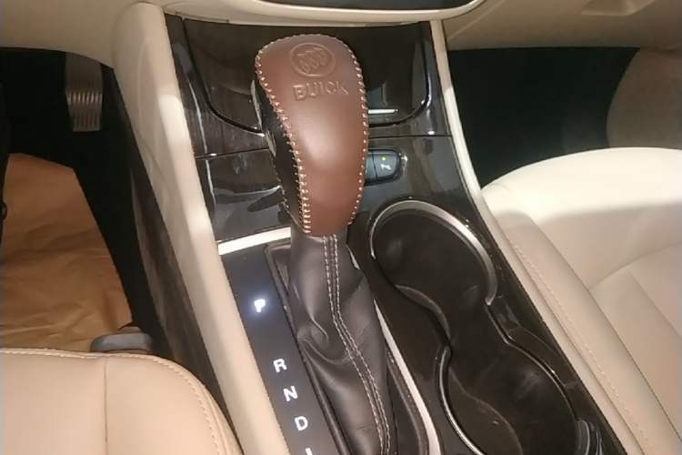 Used Buick Verano 2018 Sedan 15S Automatic Entry Model Gear Lever