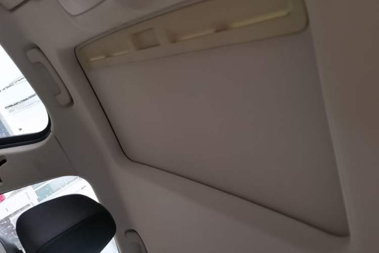 Used Buick Verano 2018 Sedan 15S Automatic Leading Model Headliner