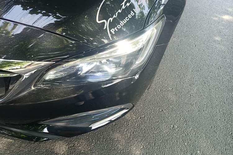 Used Buick Verano 2018 Sedan 15S Automatic Leading Model Left Front Headlight
