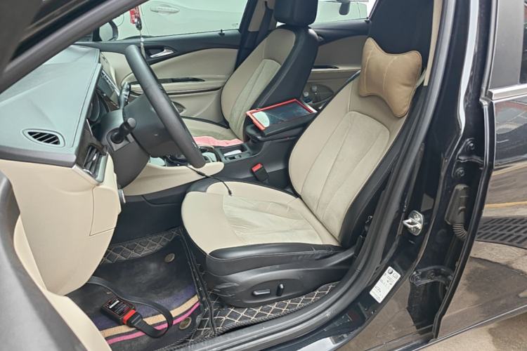 Used Buick Verano 2018 Sedan 15S Automatic Leading Model Left Front Seat
