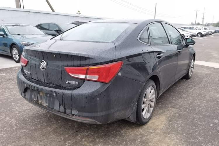 Used Buick Verano 2018 Sedan 15S Automatic Leading Model Rear Right 45 Deg