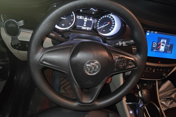 Used Buick Verano 2018 Sedan 15S Automatic Entry Model Steering Wheel