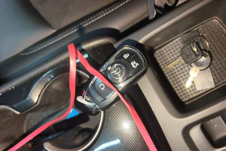 Used Buick Verano 2018 Sedan 20T Dual-Clutch Luxury Model Vehicle Key