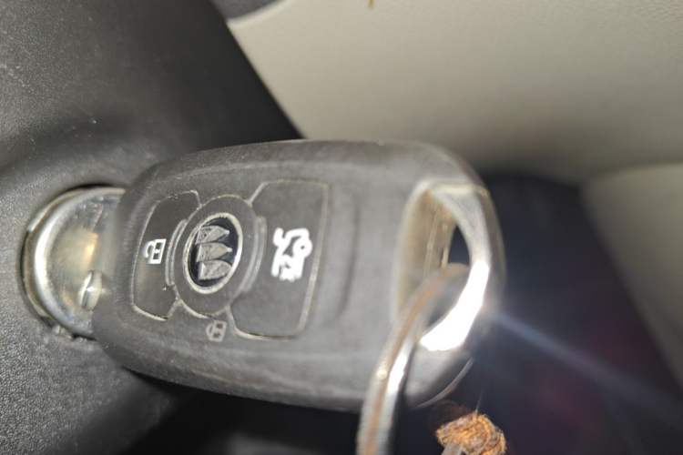 Used Buick Verano 2018 Sedan 15S Automatic Entry Model Vehicle Key