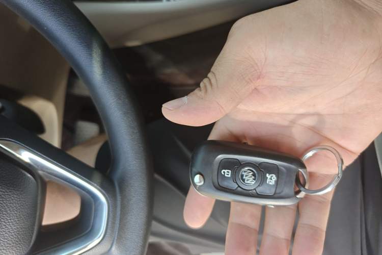 Used Buick Verano 2018 Sedan 15S Automatic Leading Model Vehicle Key