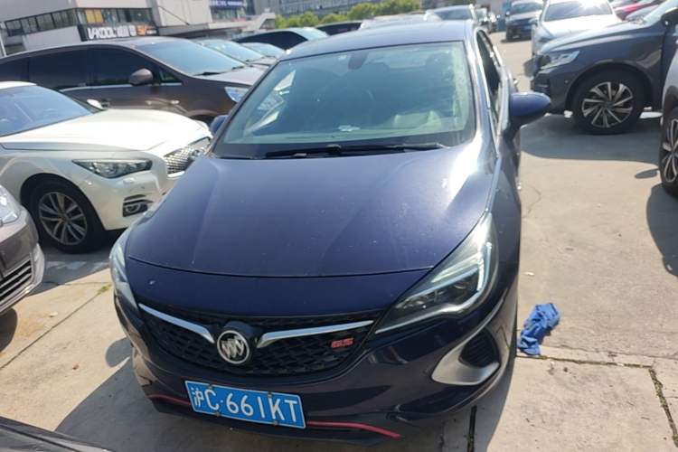 Used Buick Verano 2018 Hatchback GS 20T Dual-Clutch Leading Model Front