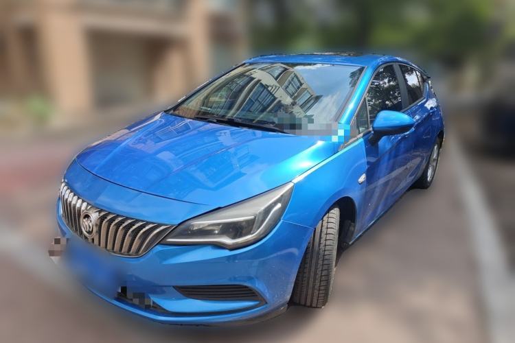 Gebrauchter Buick Verano 2018 Hatchback 15S Automatic Leading Model Guazi used car, China used car export, Used car for sale, Used  cars, Cheapest cars for sale