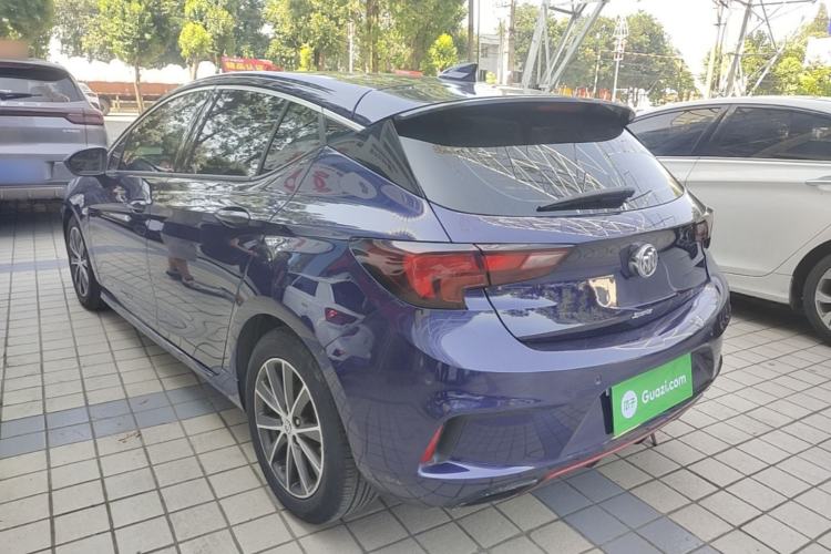 Used Buick Verano 2018 Hatchback GS 20T Dual-Clutch Leading Model Rear Left 45 Deg