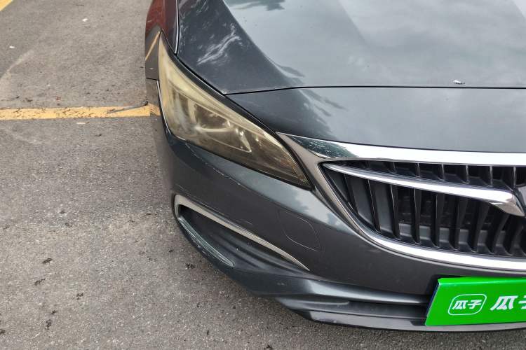 Used Buick Verano 2018 Sedan 15S Automatic Entry Model Right Front Headlight