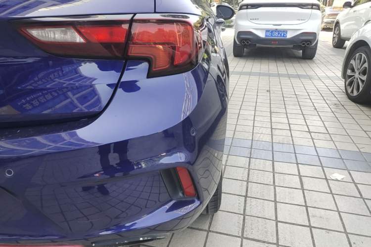 Used Buick Verano 2018 Hatchback GS 20T Dual-Clutch Leading Model Right Rear Taillight