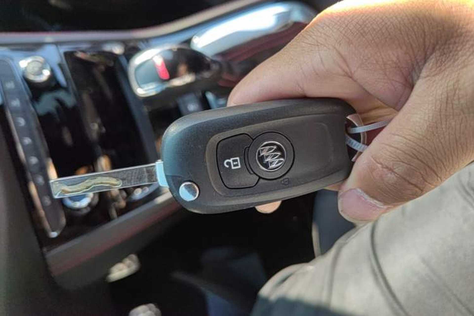Used Buick Verano 2018 Hatchback GS 20T Dual-Clutch Progressive Model Vehicle Key