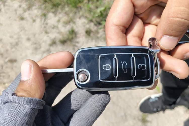 Used Buick Verano 2018 Hatchback GS 20T Dual-Clutch Leading Model Vehicle Key
