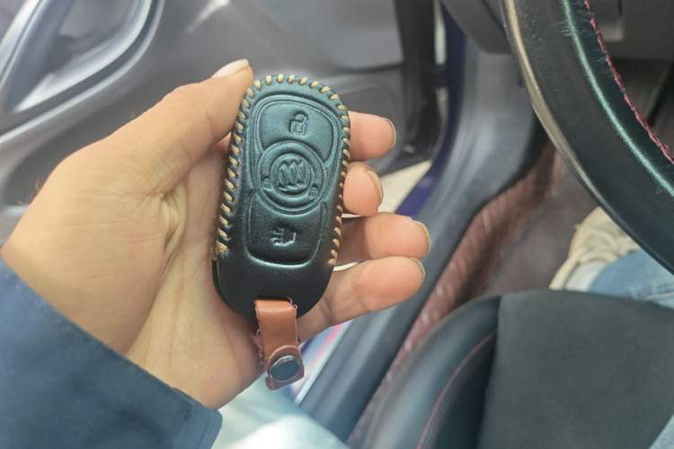 Used Buick Verano 2018 Hatchback GS 20T Dual-Clutch Luxury Model Vehicle Key