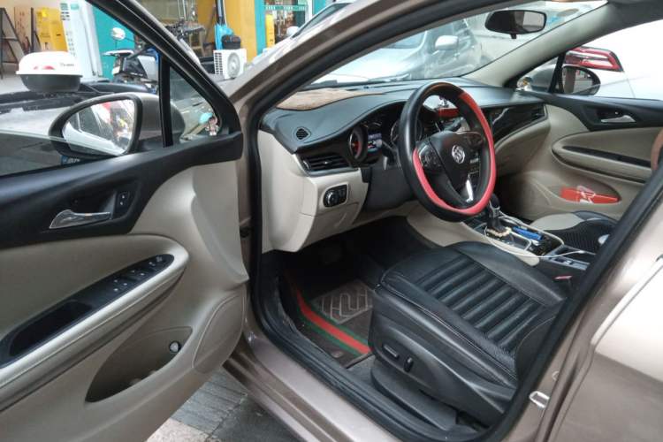 Used Buick Verano 2018 Sedan 15S Automatic Leading Model Driver Seat
