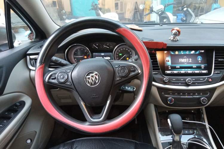 Used Buick Verano 2018 Sedan 15S Automatic Leading Model Steering Wheel