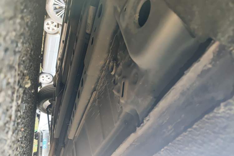 Used Buick Verano 2018 Sedan 15S Automatic Leading Model Chassis Front Left
