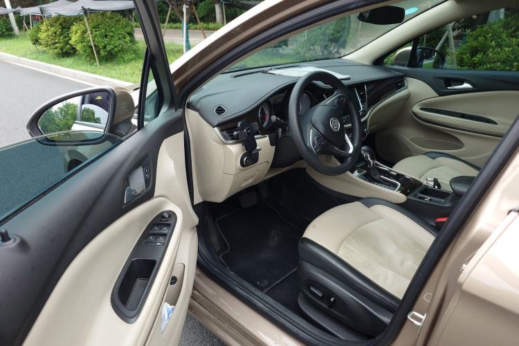Used Buick Verano 2018 Sedan 15S Automatic Leading Model Driver Seat