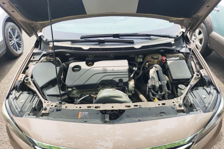 Used Buick Verano 2018 Sedan 15S Automatic Leading Model Engine Bay
