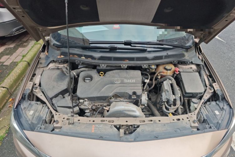 Used Buick Verano 2018 Sedan 15S Automatic Leading Model Engine Bay