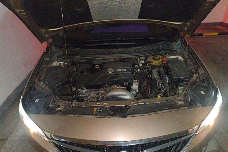 Used Buick Verano 2018 Sedan 15S Automatic Leading Model Engine Bay