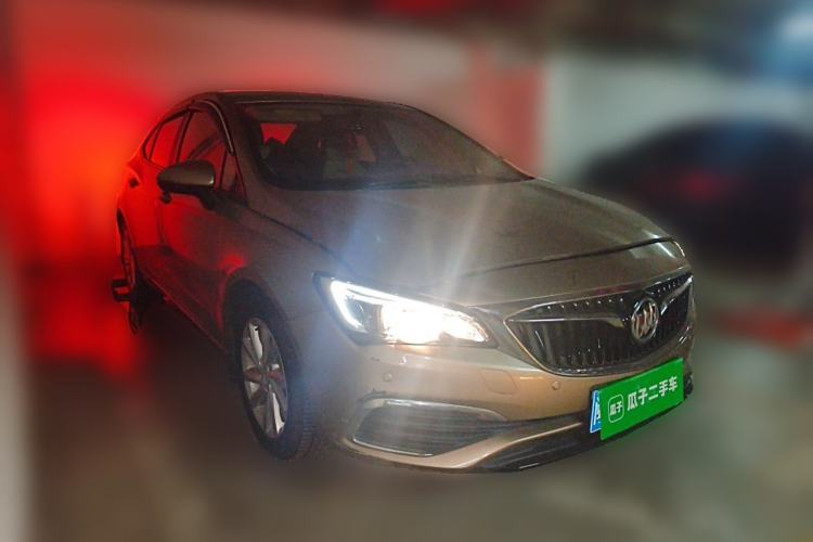 Used Buick Verano 2018 Sedan 15S Automatic Leading Model Front Right 45 Deg