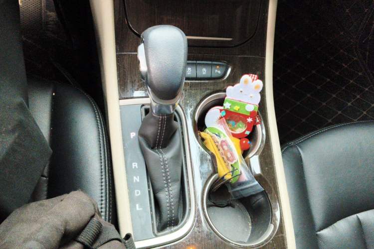 Used Buick Verano 2018 Sedan 15S Automatic Entry Model Gear Lever