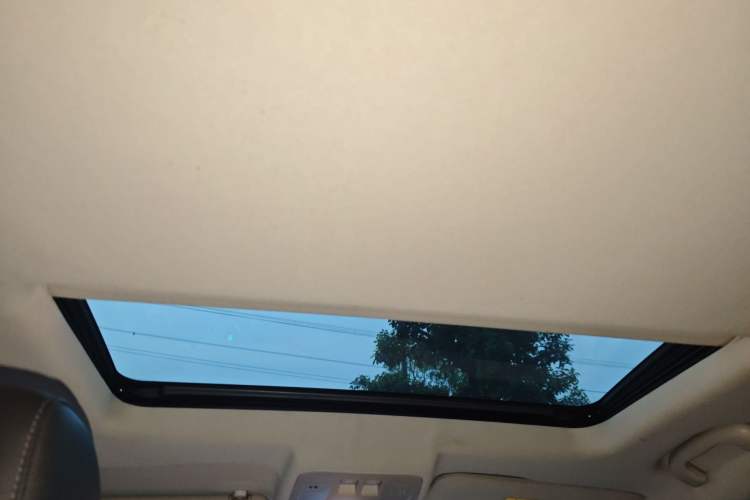 Used Buick Verano 2018 Sedan 15S Automatic Leading Model Headliner