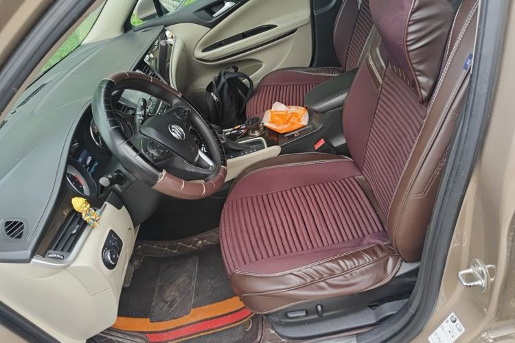Used Buick Verano 2018 Sedan 15S Automatic Leading Model Left Front Seat