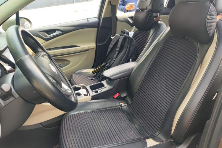 Used Buick Verano 2018 Sedan 15S Automatic Leading Model Left Front Seat