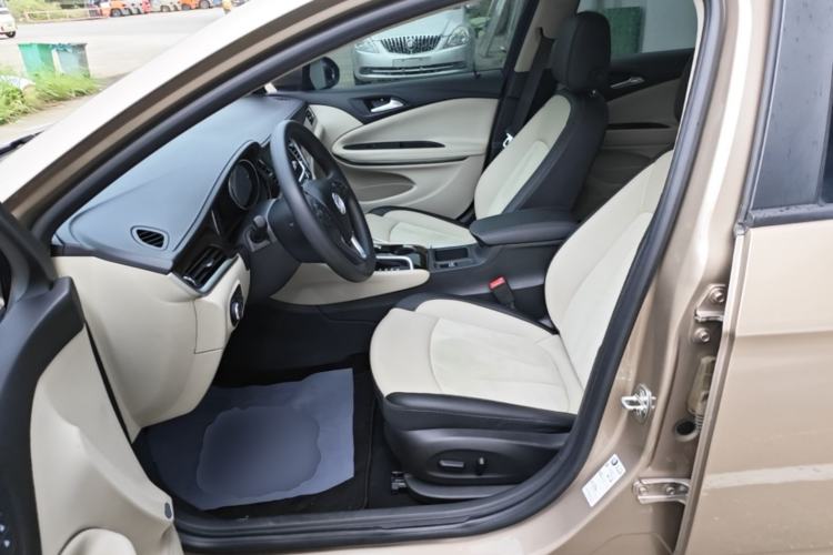 Used Buick Verano 2018 Sedan 15S Automatic Leading Model Left Front Seat