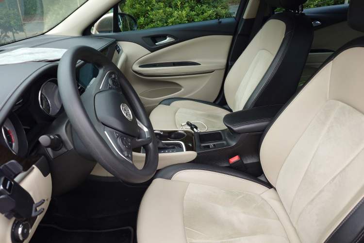 Used Buick Verano 2018 Sedan 15S Automatic Leading Model Left Front Seat