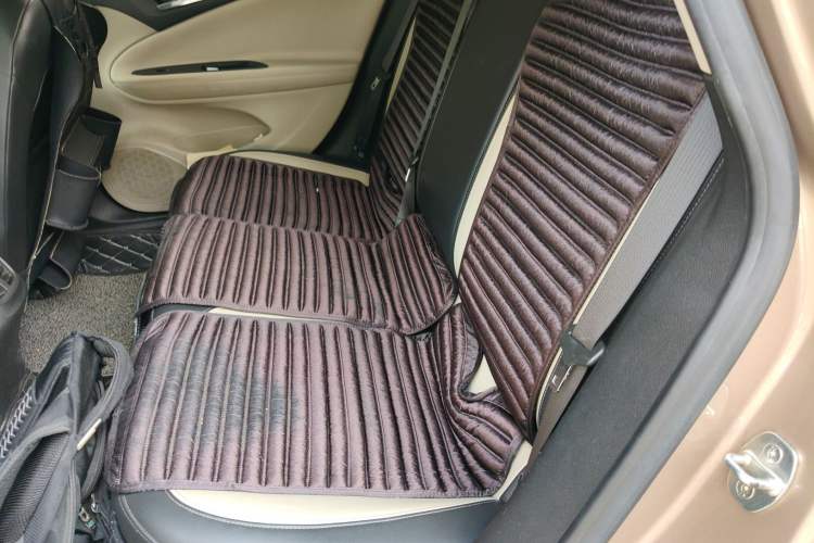 Used Buick Verano 2018 Sedan 15S Automatic Leading Model Left Rear Seat