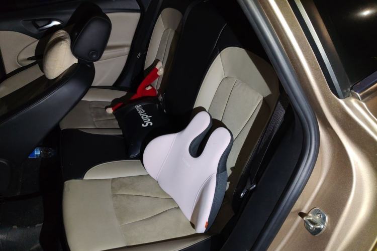 Used Buick Verano 2018 Sedan 15S Automatic Leading Model Left Rear Seat