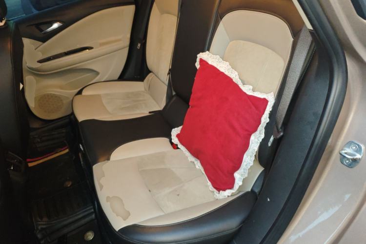 Used Buick Verano 2018 Sedan 15S Automatic Leading Model Left Rear Seat