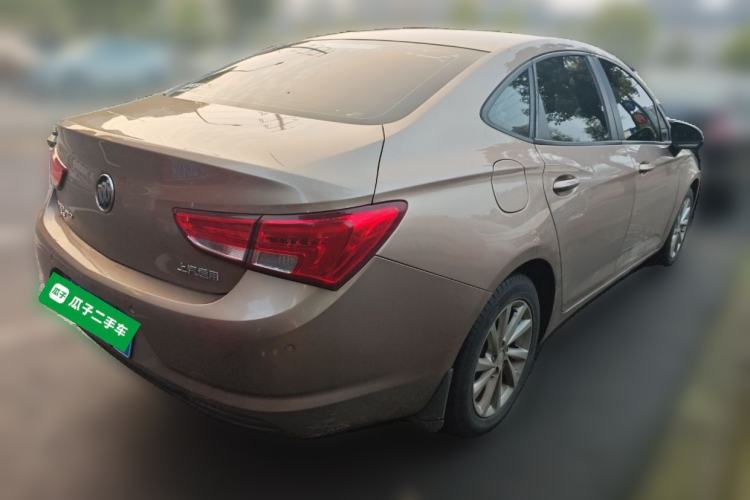 Used Buick Verano 2018 Sedan 15S Automatic Leading Model Rear Right 45 Deg