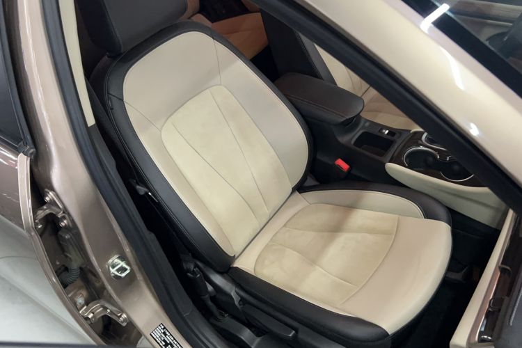 Used Buick Verano 2018 Sedan 15S Automatic Leading Model Right Front Seat