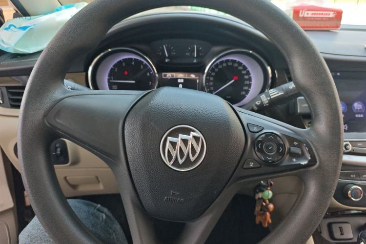 Used Buick Verano 2018 Sedan 15S Automatic Entry Model Steering Wheel