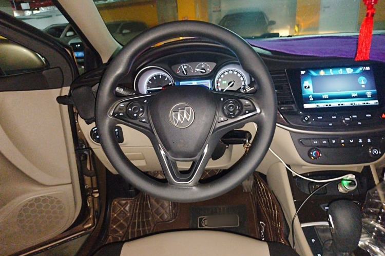 Used Buick Verano 2018 Sedan 15S Automatic Leading Model Steering Wheel