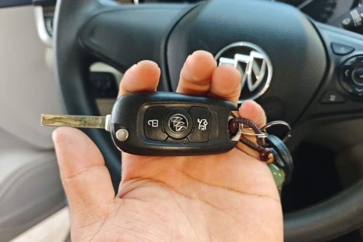 Used Buick Verano 2018 Sedan 15S Automatic Entry Model Vehicle Key
