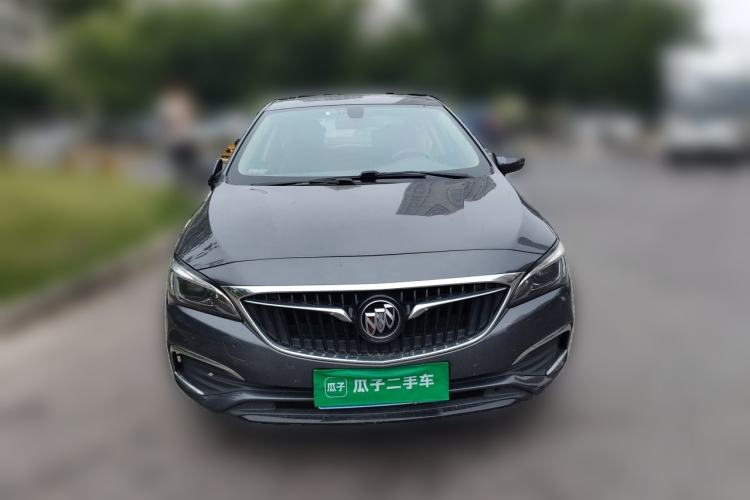 Used Buick Verano 2018 Sedan 20T Dual-Clutch Luxury Model Front