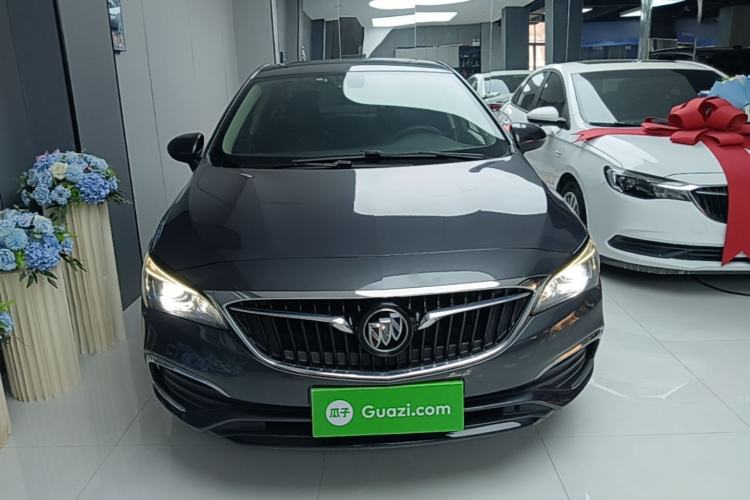 Used Buick Verano 2018 Sedan 20T Dual-Clutch Luxury Model Front