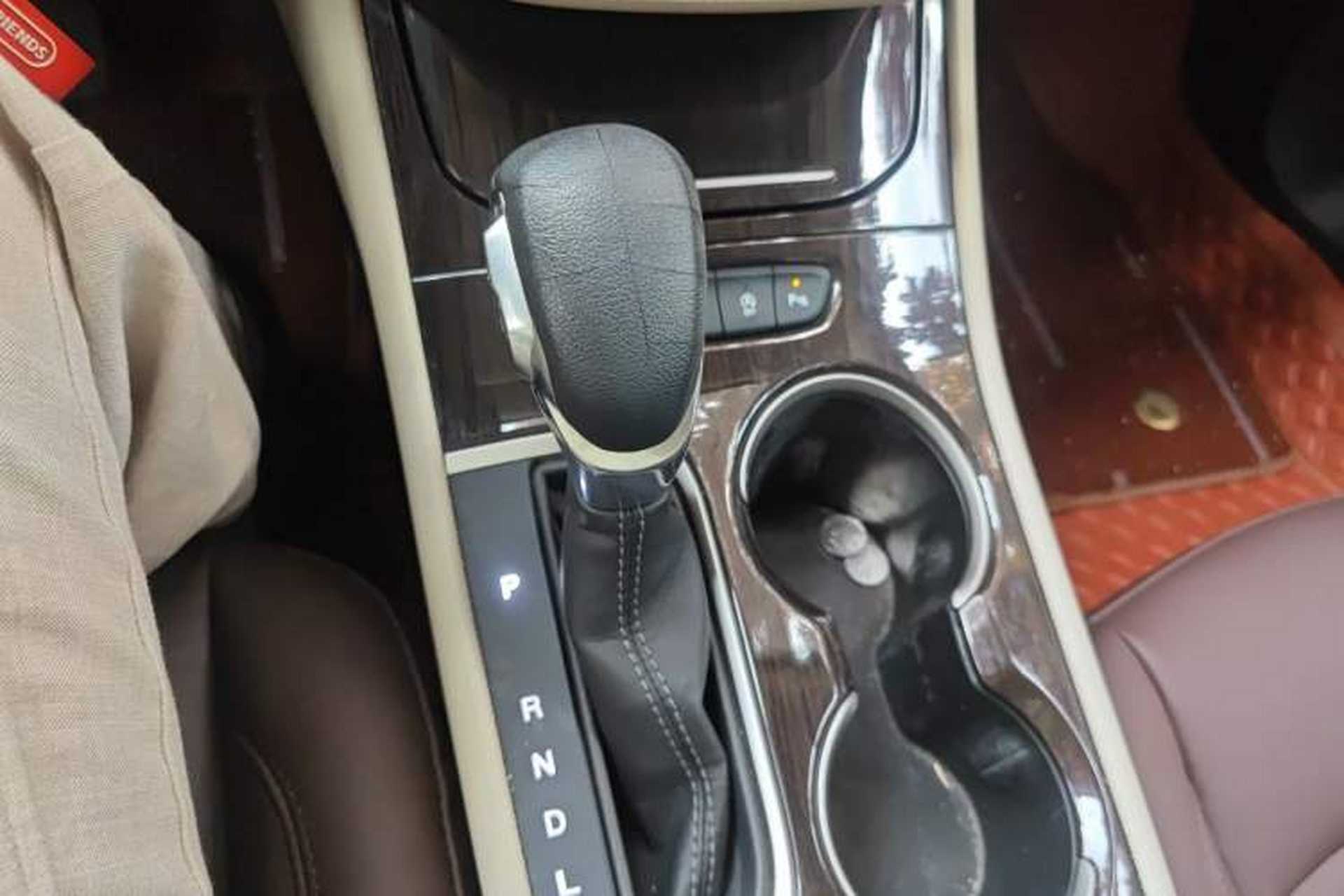 Used Buick Verano 2018 Sedan 15S Automatic Entry Model Gear Lever