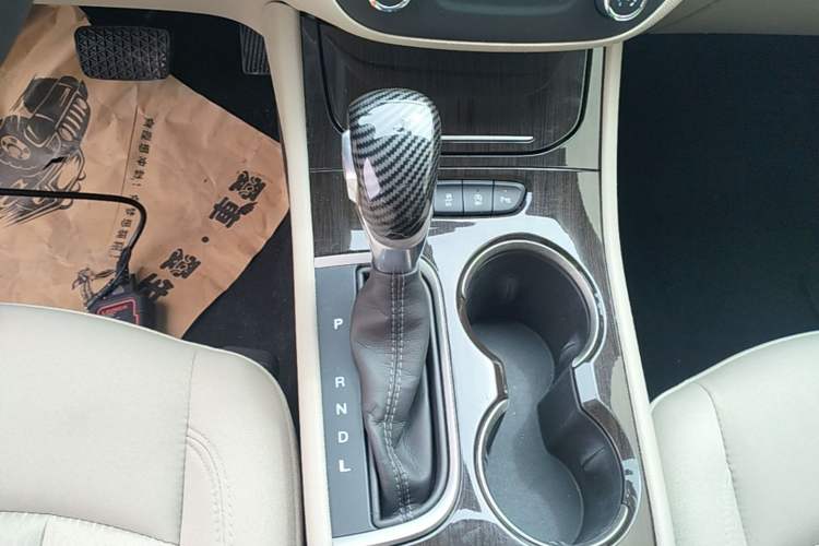 Used Buick Verano 2018 Sedan 15S Automatic Entry Model Gear Lever