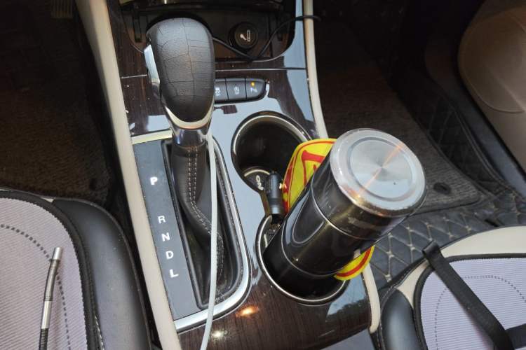 Used Buick Verano 2018 Sedan 15S Automatic Leading Model Gear Lever