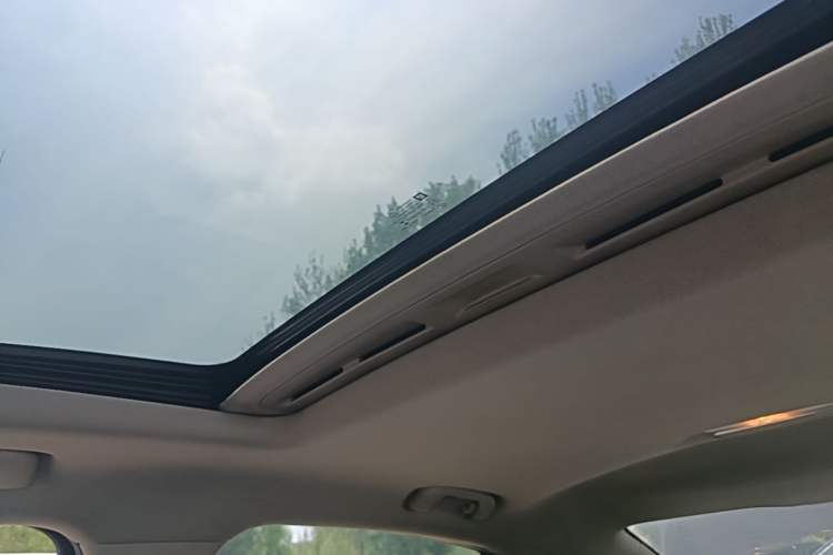 Used Buick Verano 2018 Sedan 15S Automatic Leading Model Headliner