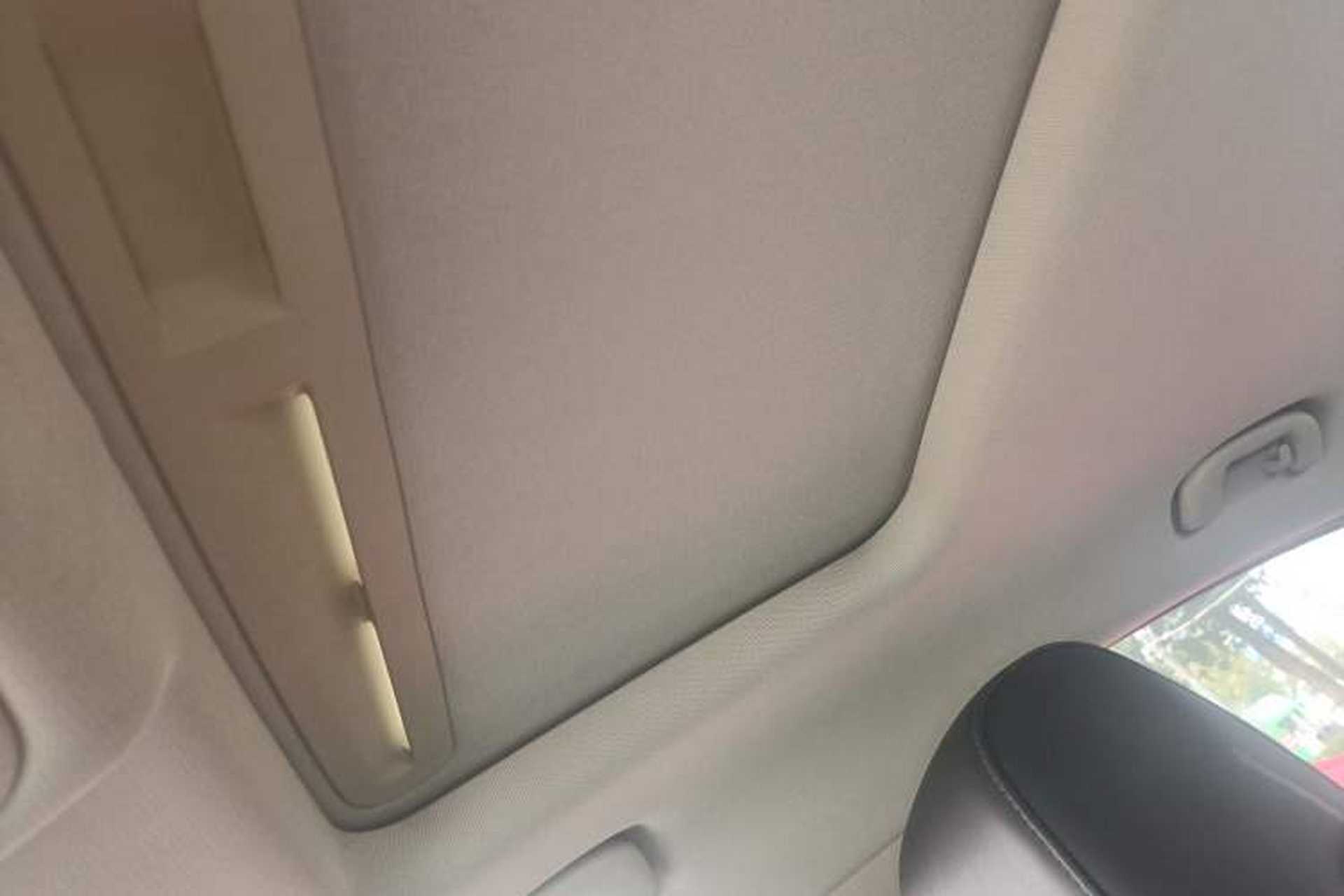 Used Buick Verano 2018 Sedan 20T Dual-Clutch Leading Model Headliner