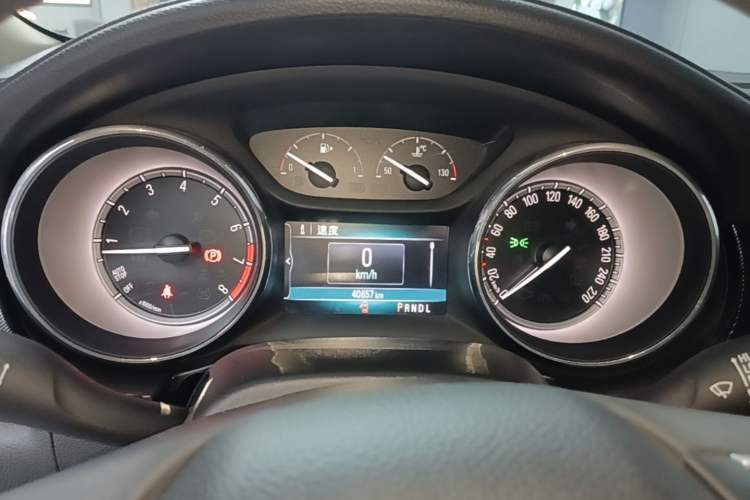 Used Buick Verano 2018 Sedan 20T Dual-Clutch Luxury Model Instrument Cluster
